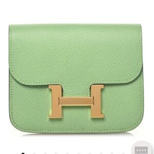 Hermes Constance Epsom   (Vert Criquet) Clutch/wallet/crossbody.